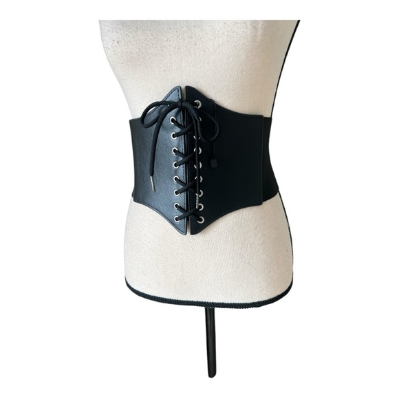 Women’s Steampunk Black Lace-Up Corset Belt Size One Size - Picture 5 of 5